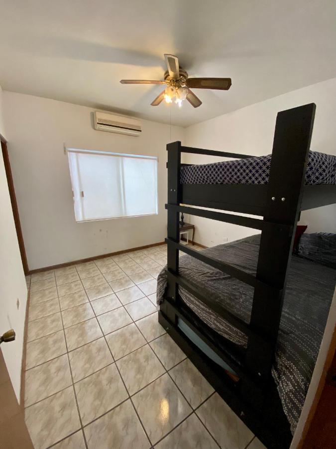 La Casa Rosa Monterrey Villa Eksteriør bilde